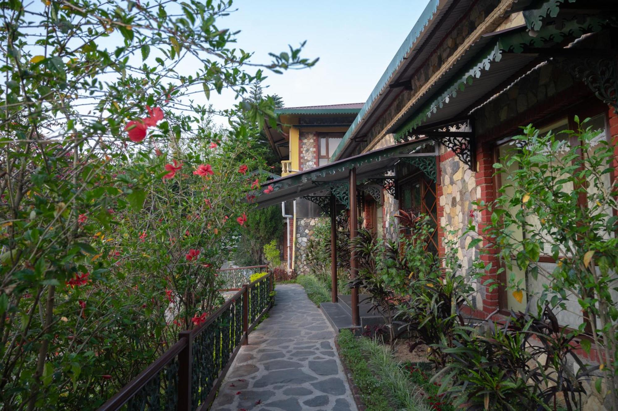 Tree Of Life Resort Dehradun Foothills Екстериор снимка
